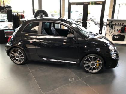 Fiat ABARTH  695 Turismo 1,4 Turbo-Benzin 180 PS manuelle Schal