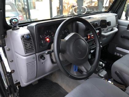 Jeep WRANGLER TJ SPORT 4,0 L 177 PS