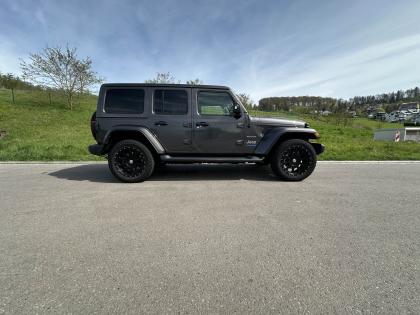 Jeep JEEP WRANGLER JL UNLIMITED SAHARA 2,0 BENZIN-PLUGIN HYBRID 380 PS