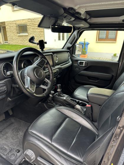 Jeep JEEP WRANGLER JL UNLIMITED SAHARA 2,0 BENZIN-PLUGIN HYBRID 380 PS